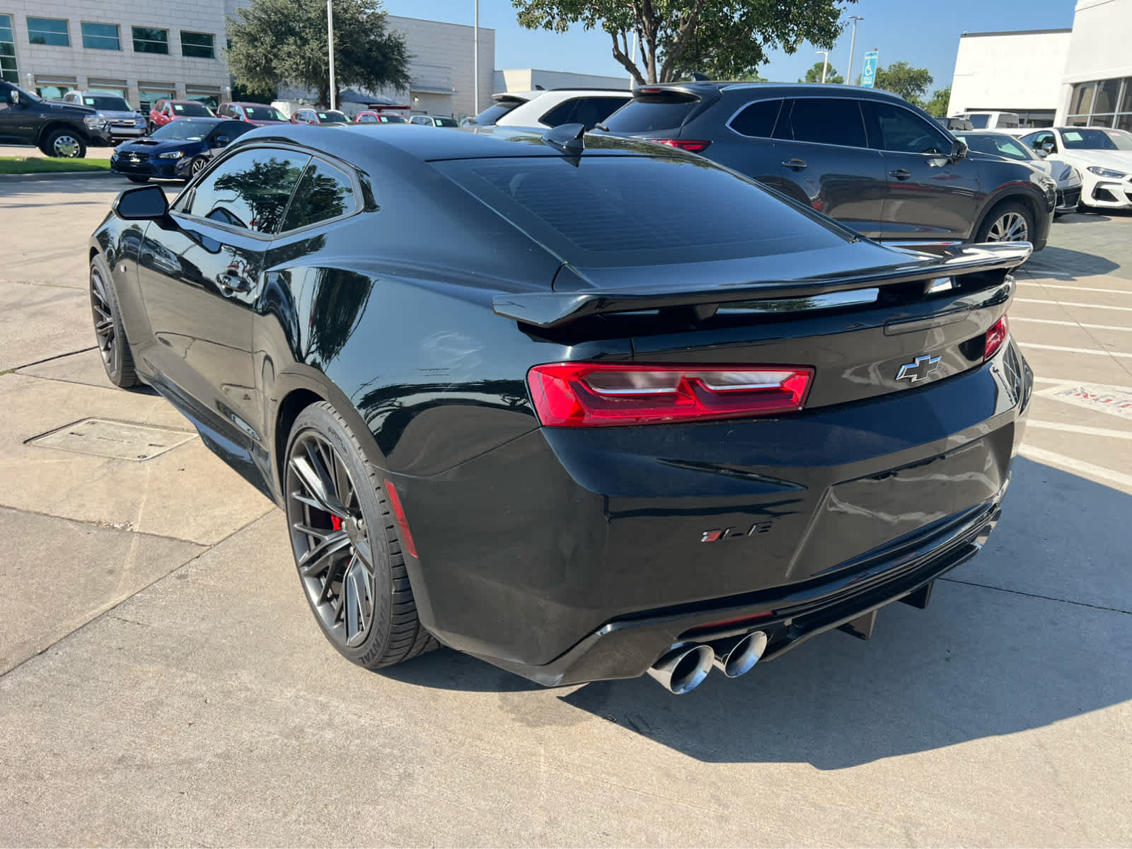 2018 Chevrolet Camaro 1SS photo 2