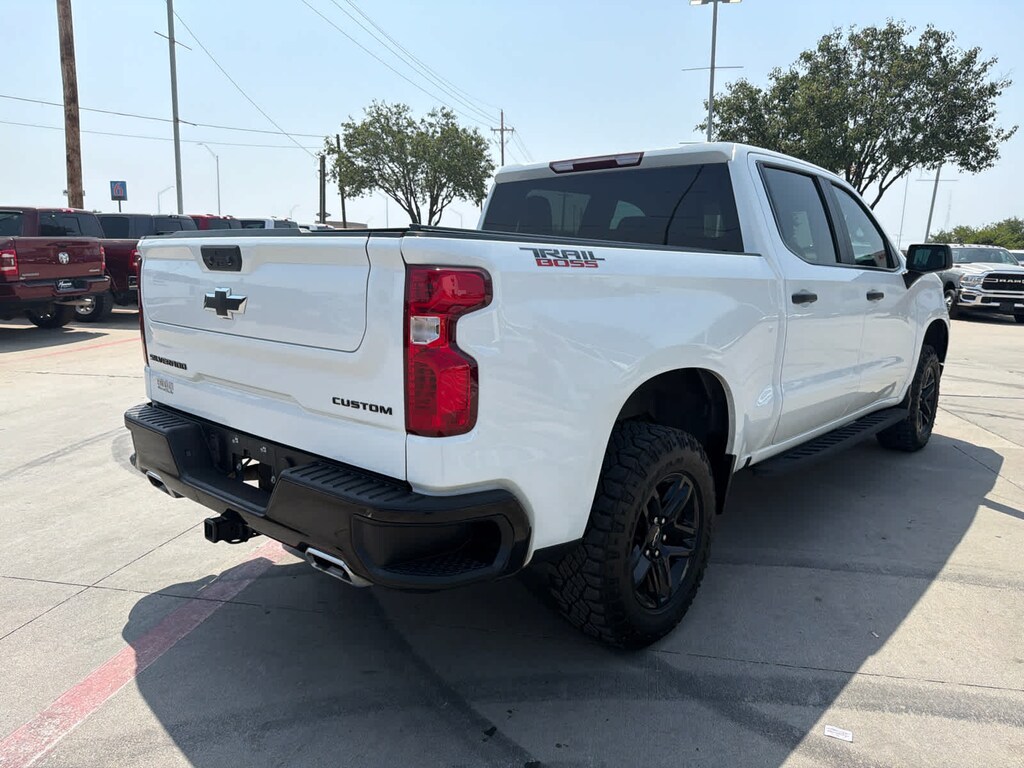 Used 2022 Chevrolet Silverado 1500 Custom Trail Boss 4WD Crew Cab 147 Truck