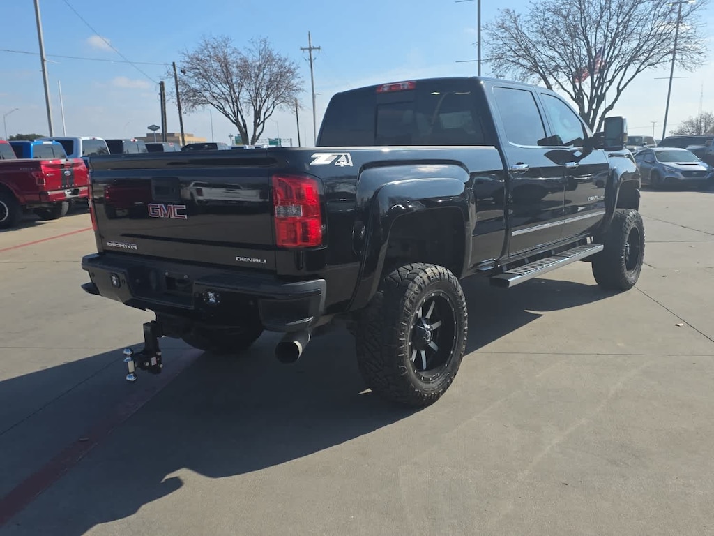 Used 2015 GMC Sierra 2500HD Denali 4WD Crew Cab 153.7 Truck
