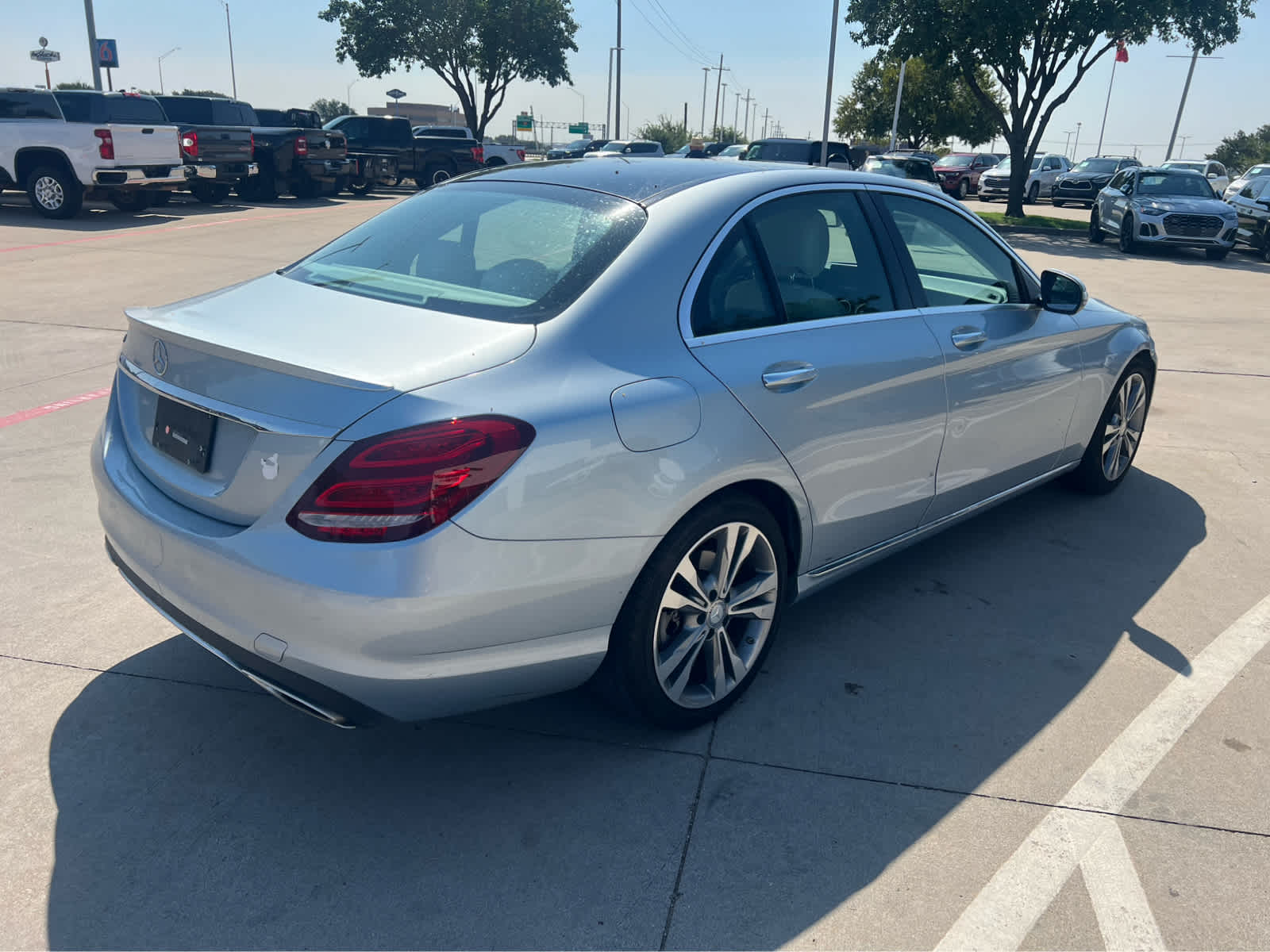 2015 Mercedes Benz C 300 photo 3