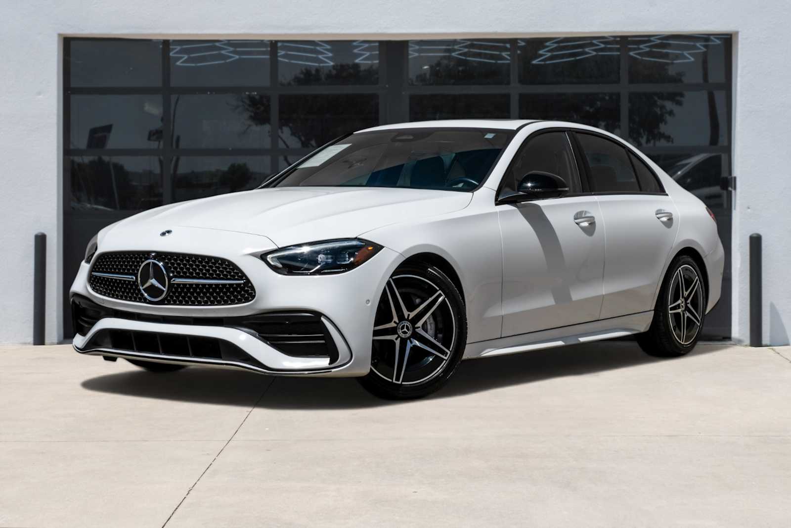 2022 Mercedes-Benz C-Class C 300 4MATIC's photo