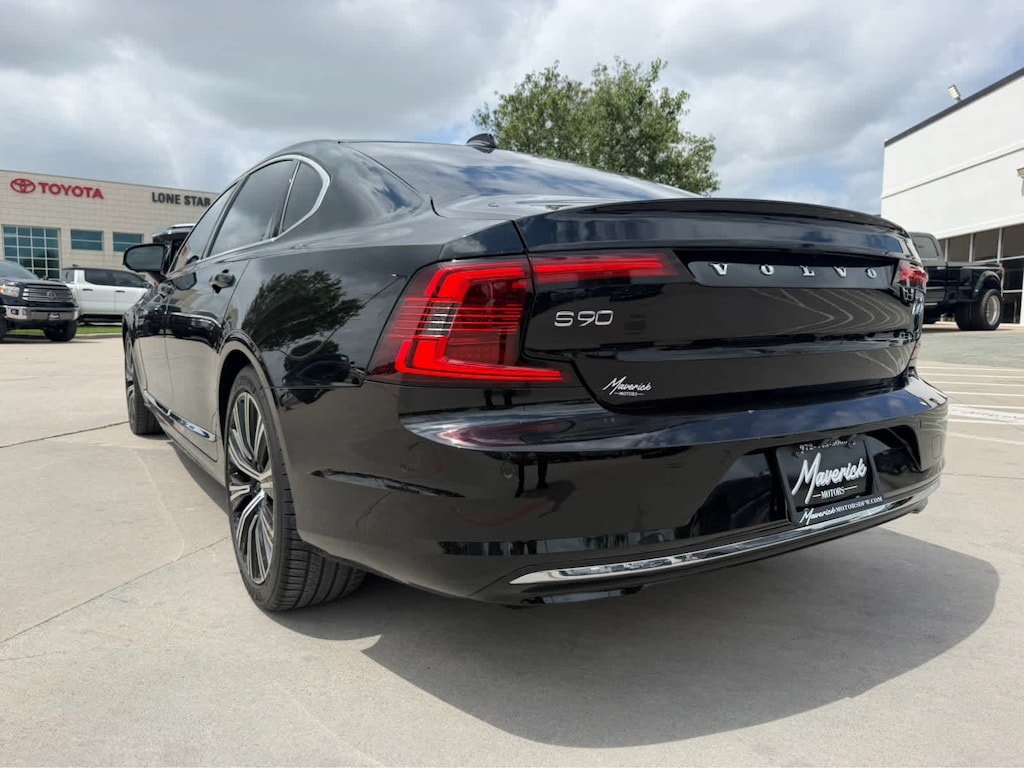 Used 2023 Volvo S90 Plus Sedan