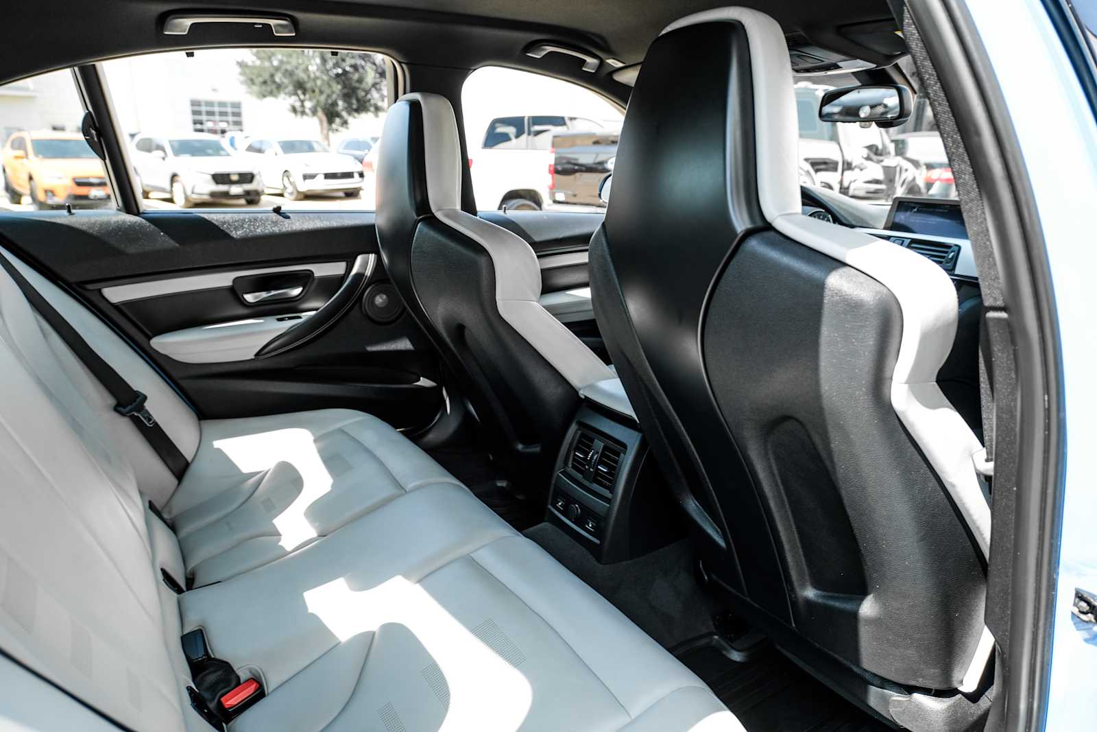 2015 BMW M3 Sedan Base - Photo 35