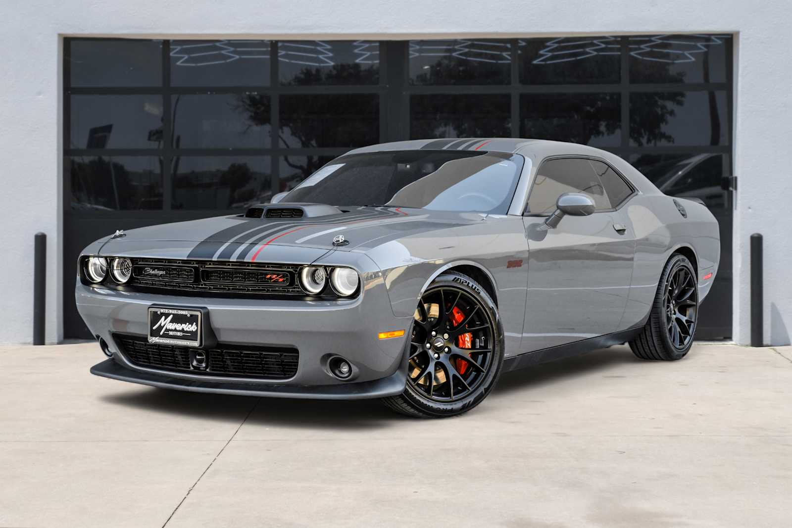 2023 Dodge Challenger R/T's photo