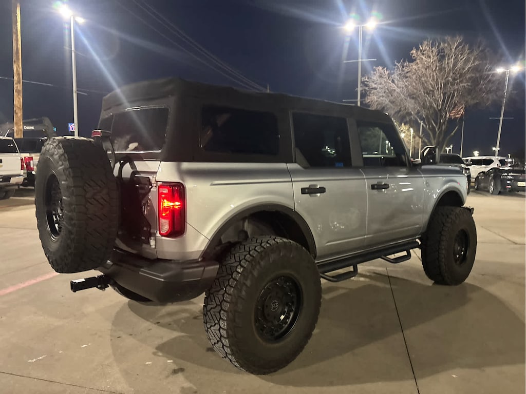 Used 2023 Ford Bronco Black Diamond SUV