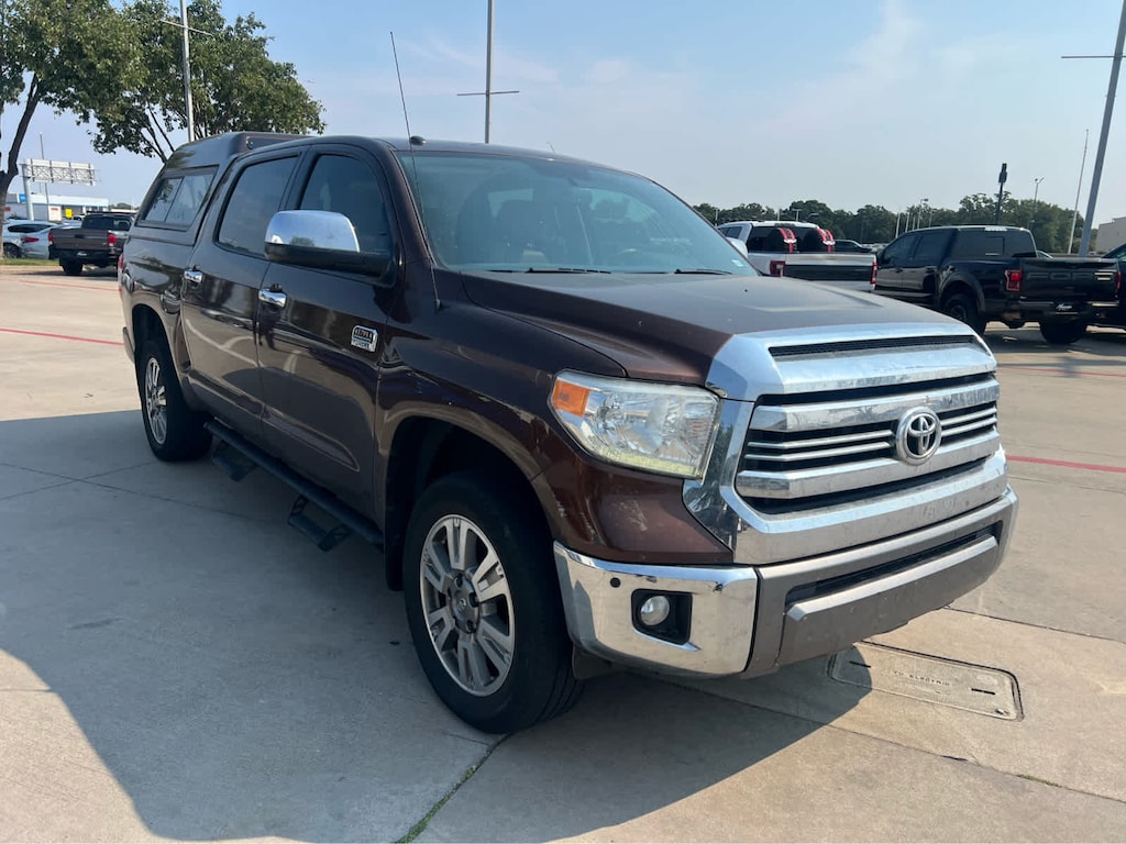 Used 2017 Toyota Tundra 1794 Edition Crewmax 5.5 Bed 5.7L FFV (SE) CrewMax 5.5 Bed 5.7L FFV (SE)
