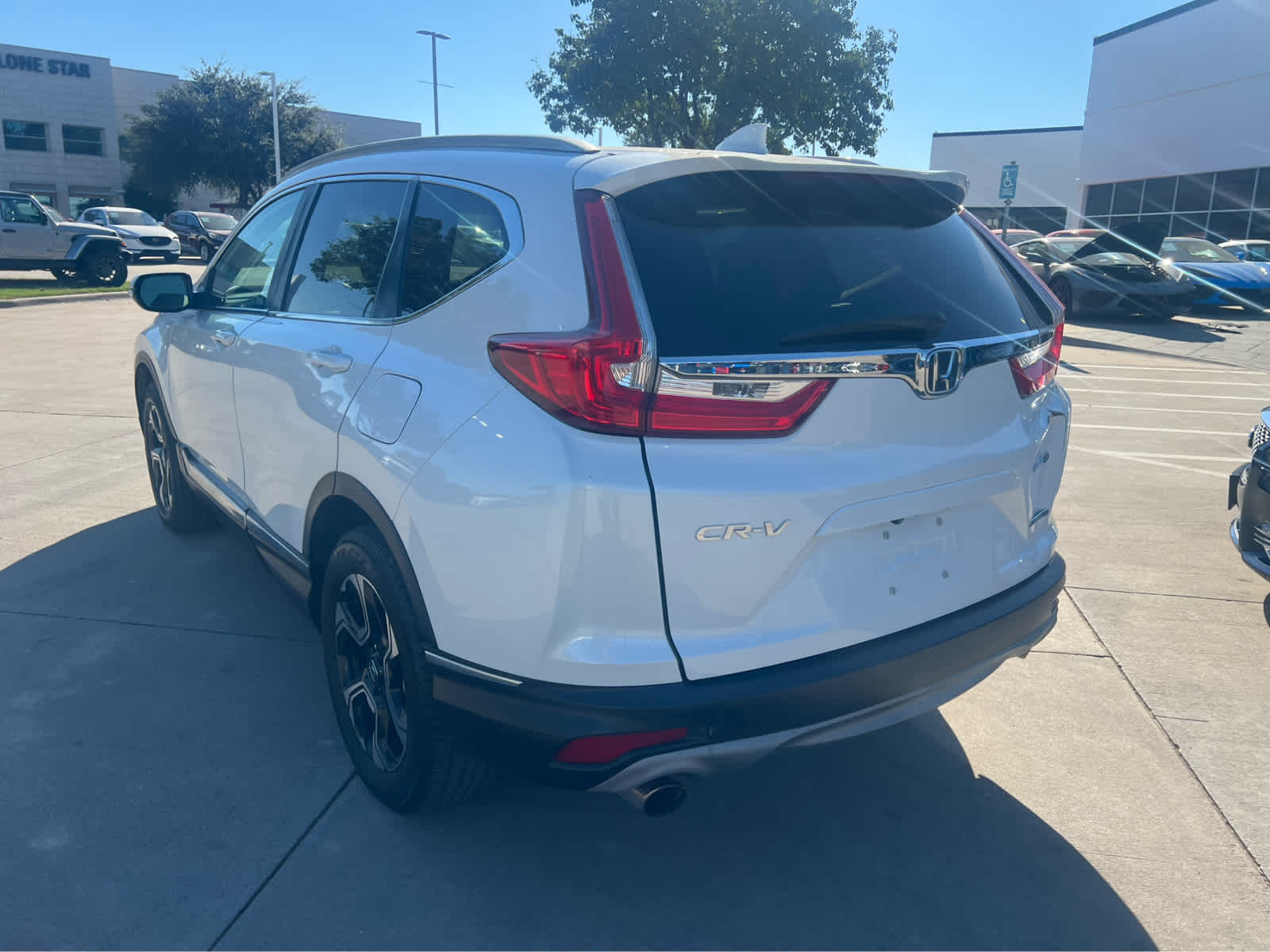 2019 Honda CR-V Touring photo 2