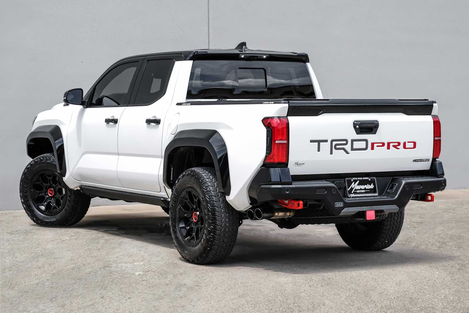 2025 Toyota Tacoma TRD Pro - Photo 11