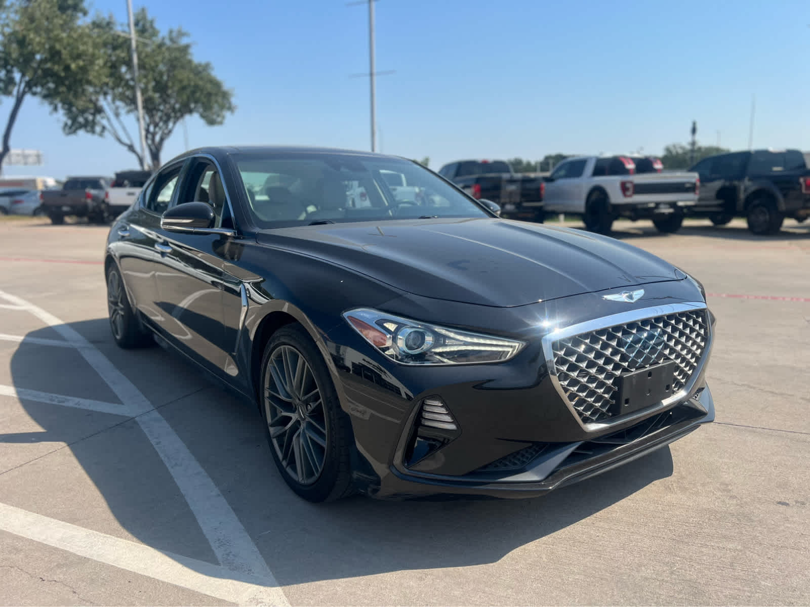 2019 Genesis G70 2.0T Advanced photo 4