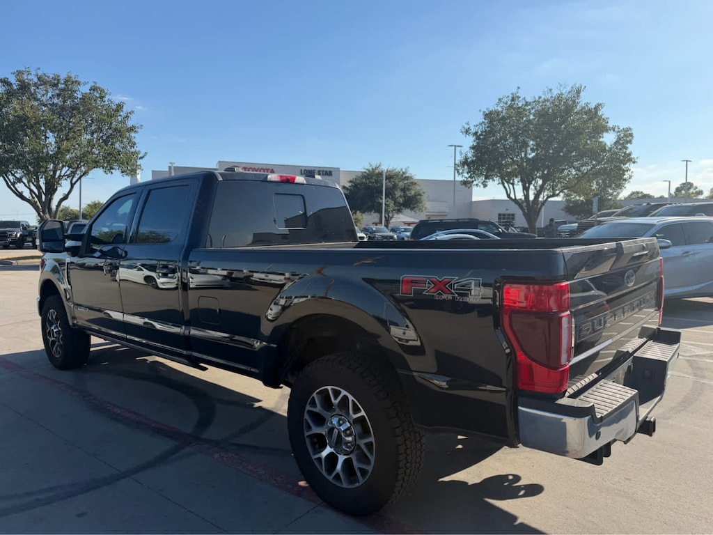 Used 2022 Ford Super Duty F-250 Pickup Lariat 4WD Crew Cab 6.75 Box Truck