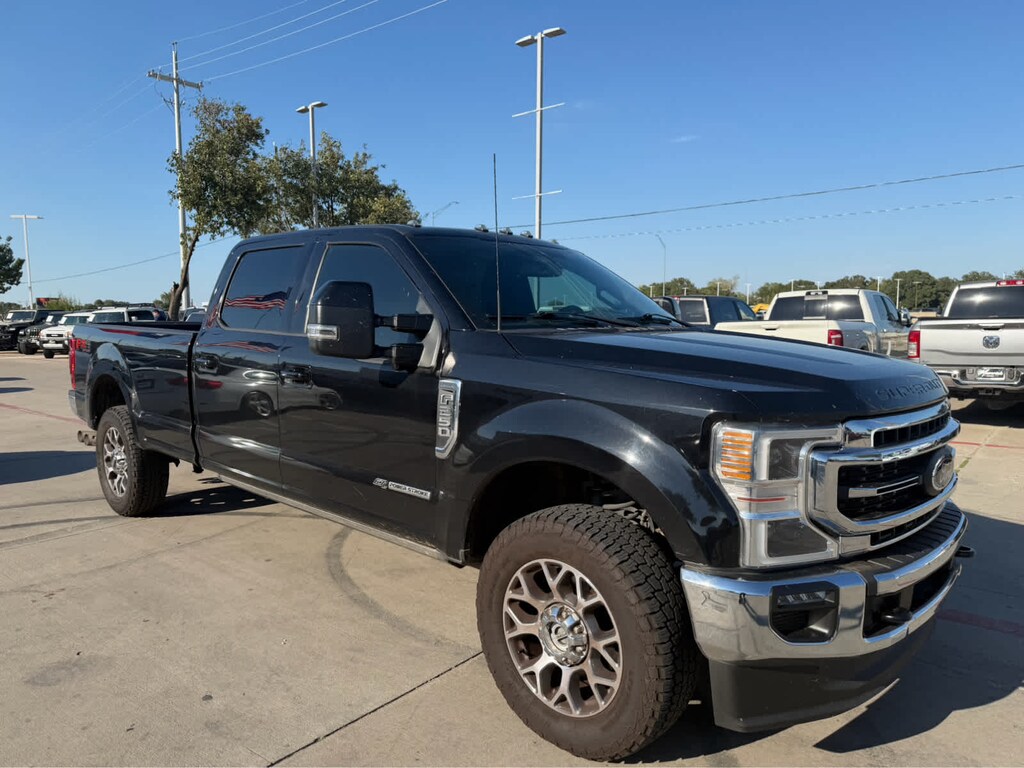 Used 2022 Ford Super Duty F-250 Pickup Lariat 4WD Crew Cab 6.75 Box Truck