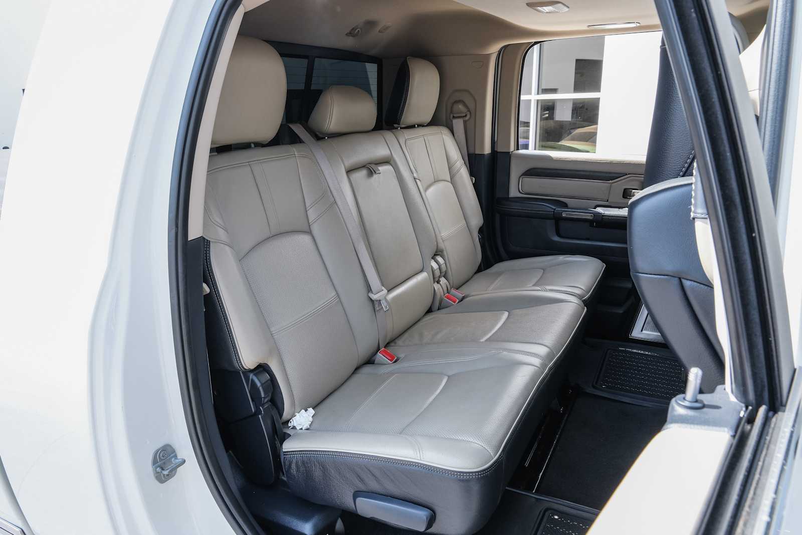 2019 RAM Ram 2500 Pickup Laramie Limited - Photo 34