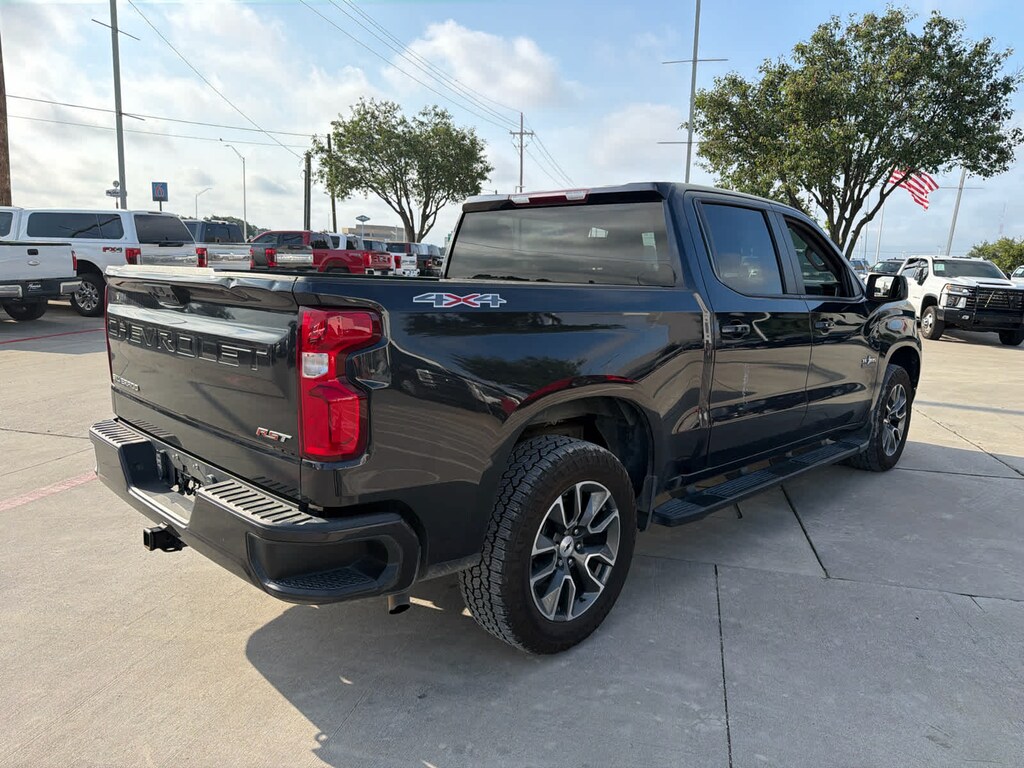 Used 2022 Chevrolet Silverado 1500 RST 4WD Crew Cab 147 Truck