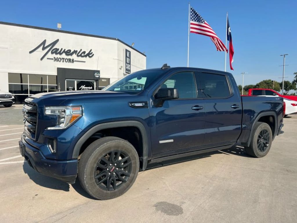 Used 2022 GMC Sierra 1500 Limited Elevation 4WD Crew Cab 147 4WD Crew Cab 147