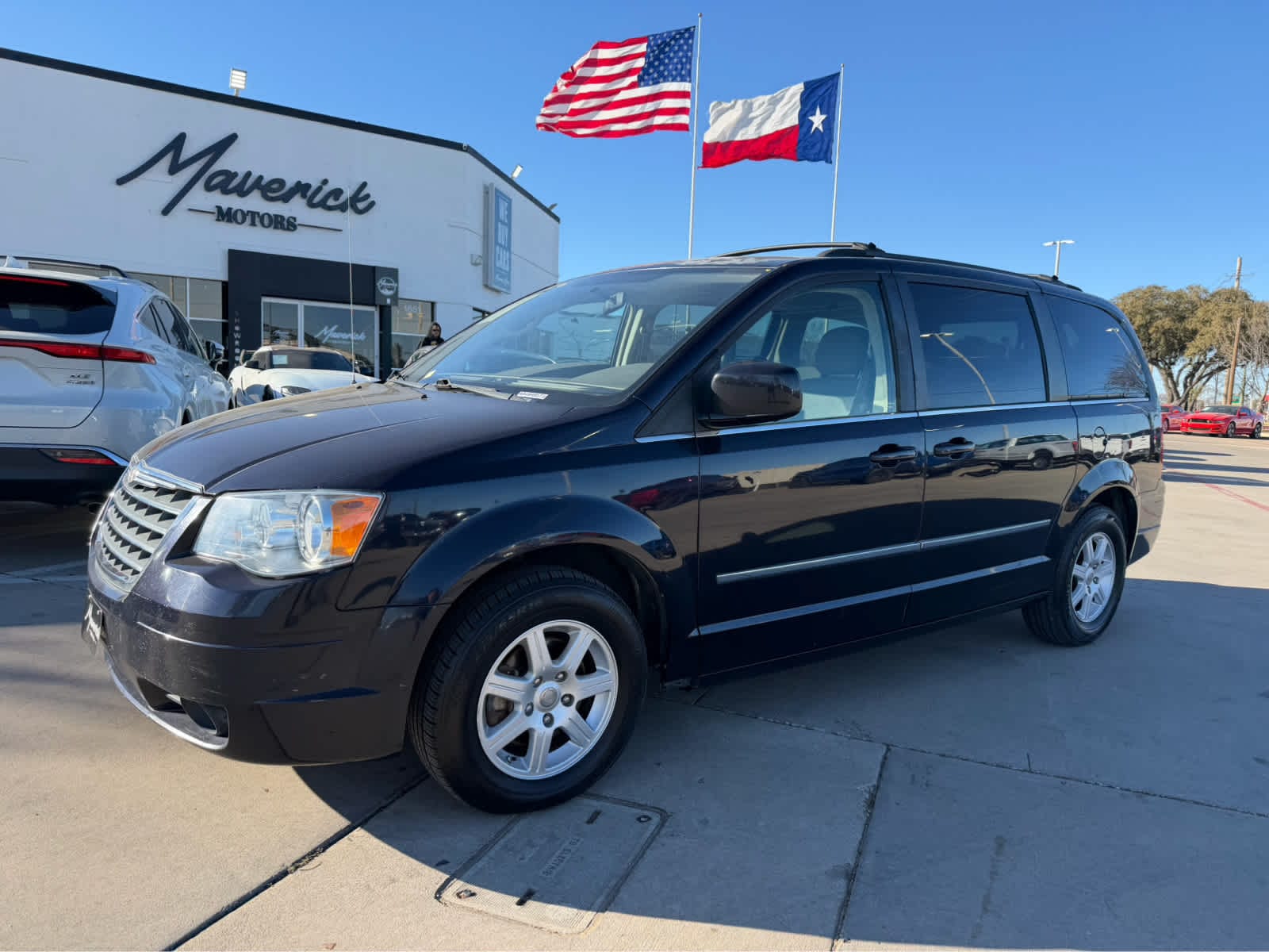 2010 Chrysler Town & Country Touring