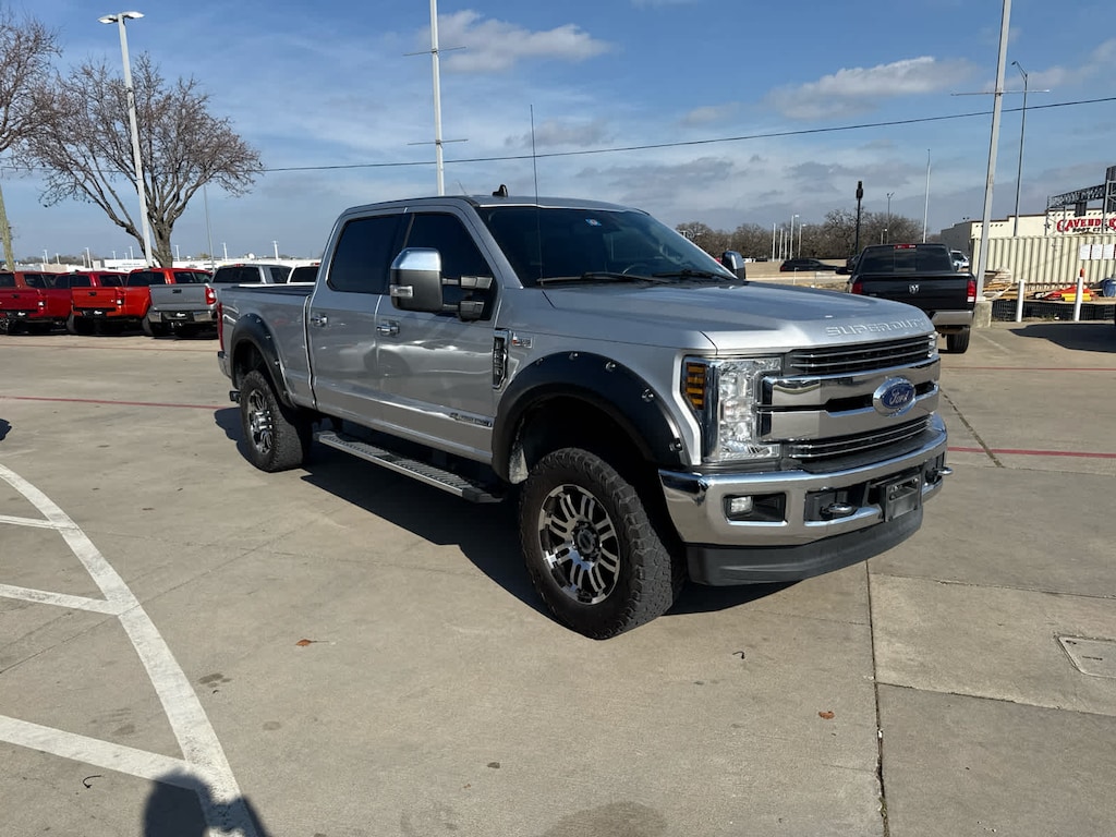 Used 2019 Ford Super Duty F-250 SRW Lariat 4WD Crew Cab 6.75 Box Truck