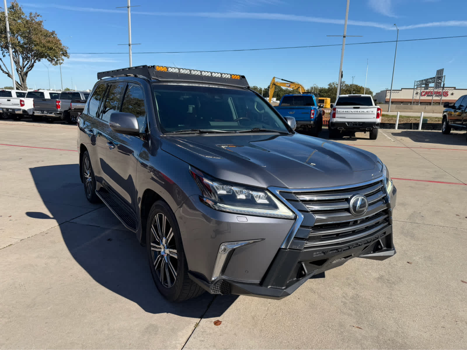 2019 Lexus LX 570 photo 4