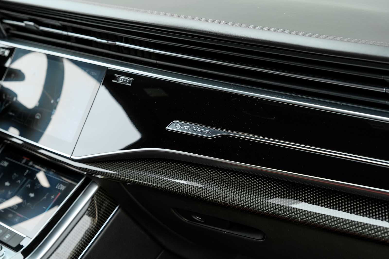 2020 Audi SQ7 Premium Plus - Photo 31