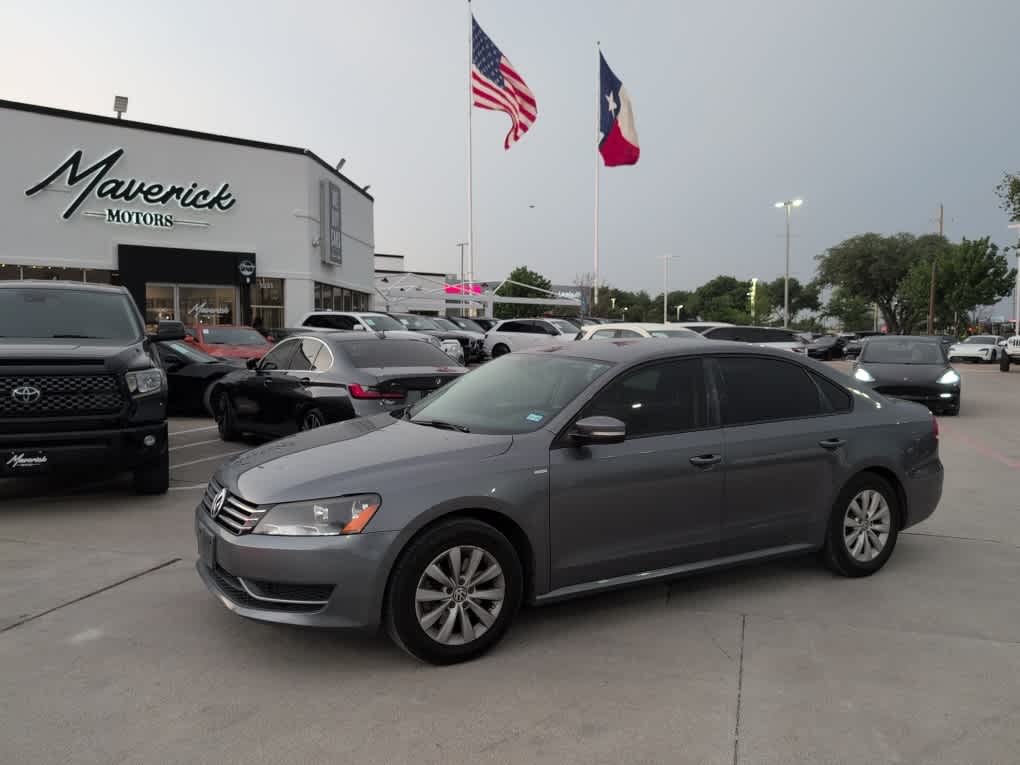 2014 Volkswagen Passat S