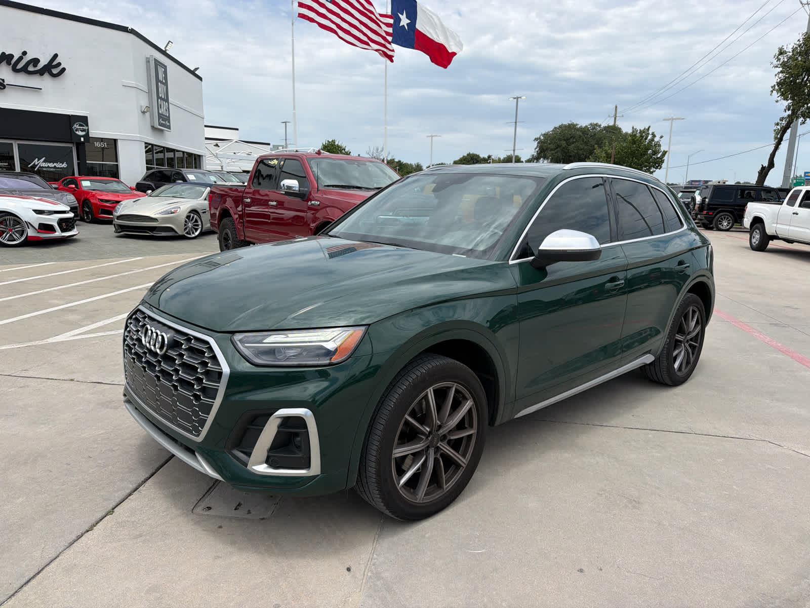 2022 Audi SQ5 Premium's photo