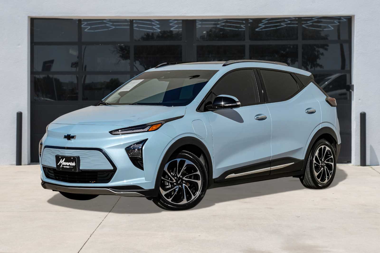 2022 Chevrolet Bolt EUV Premier's photo