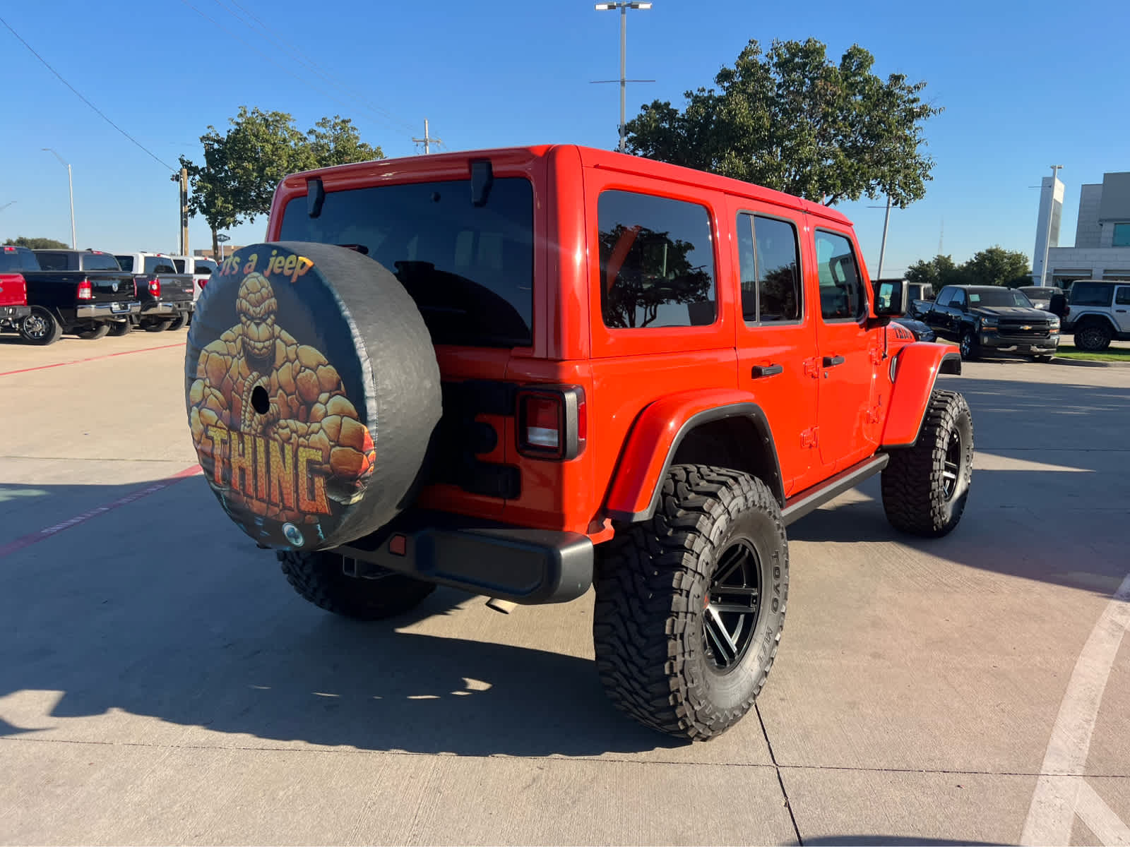 2018 Jeep Wrangler Unlimited Sahara photo 2
