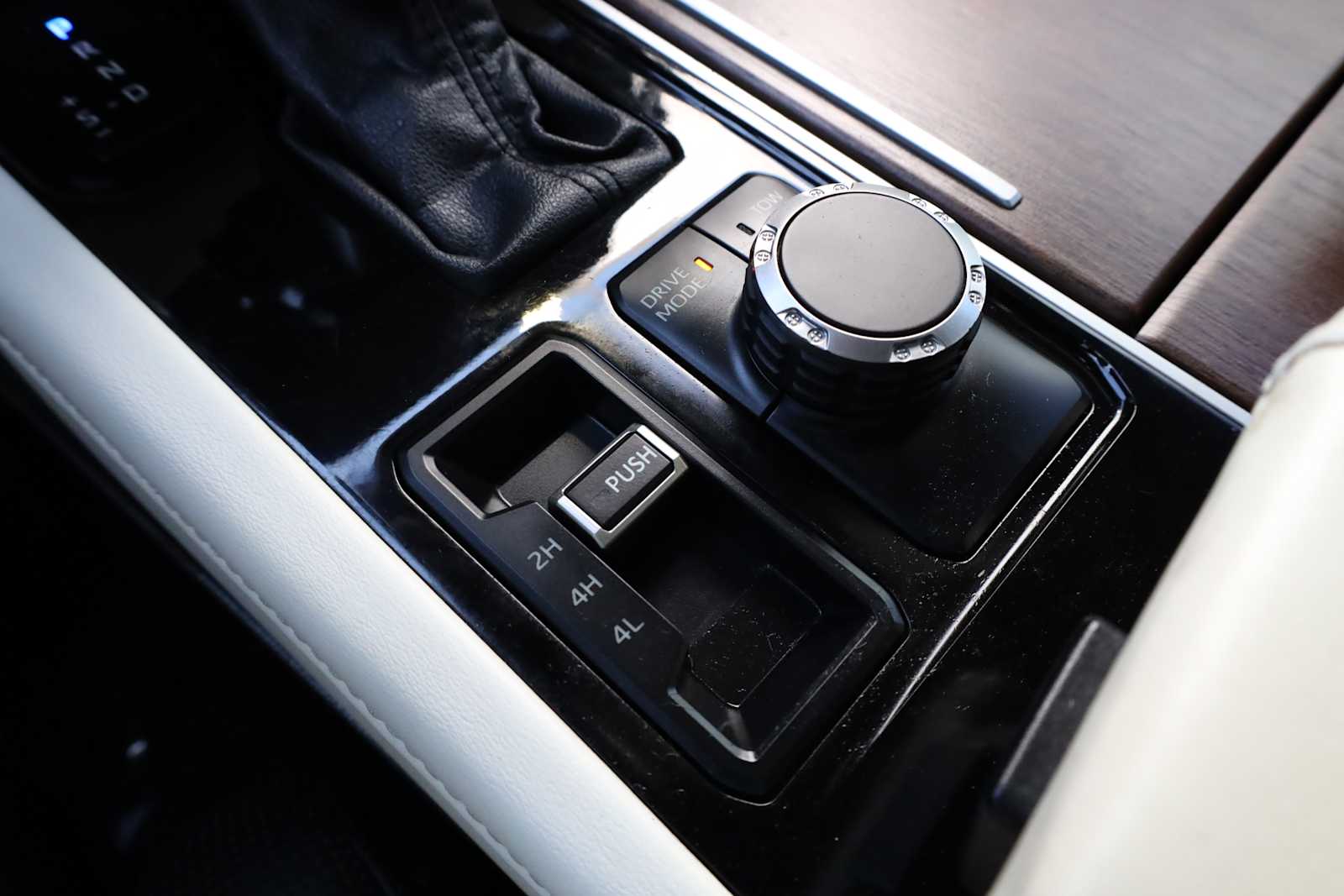 2022 Toyota Tundra Capstone - Photo 22
