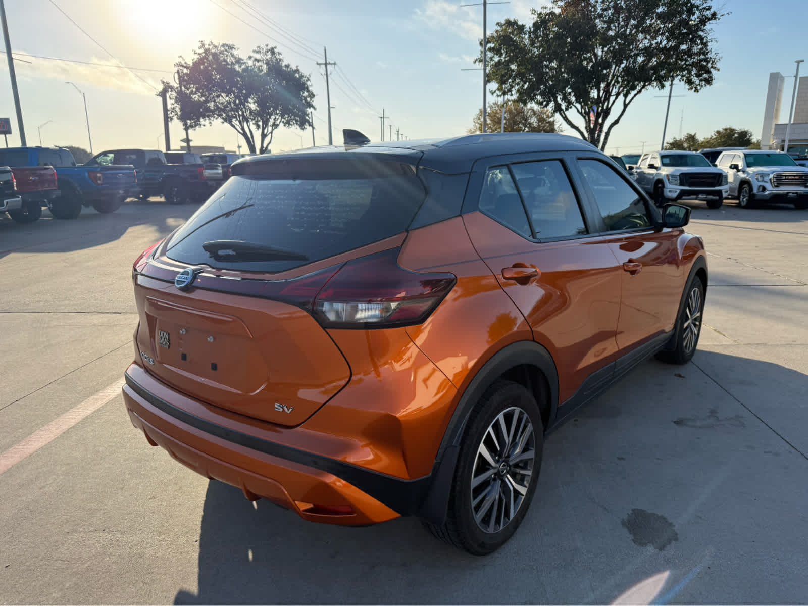 2021 Nissan Kicks SV photo 3