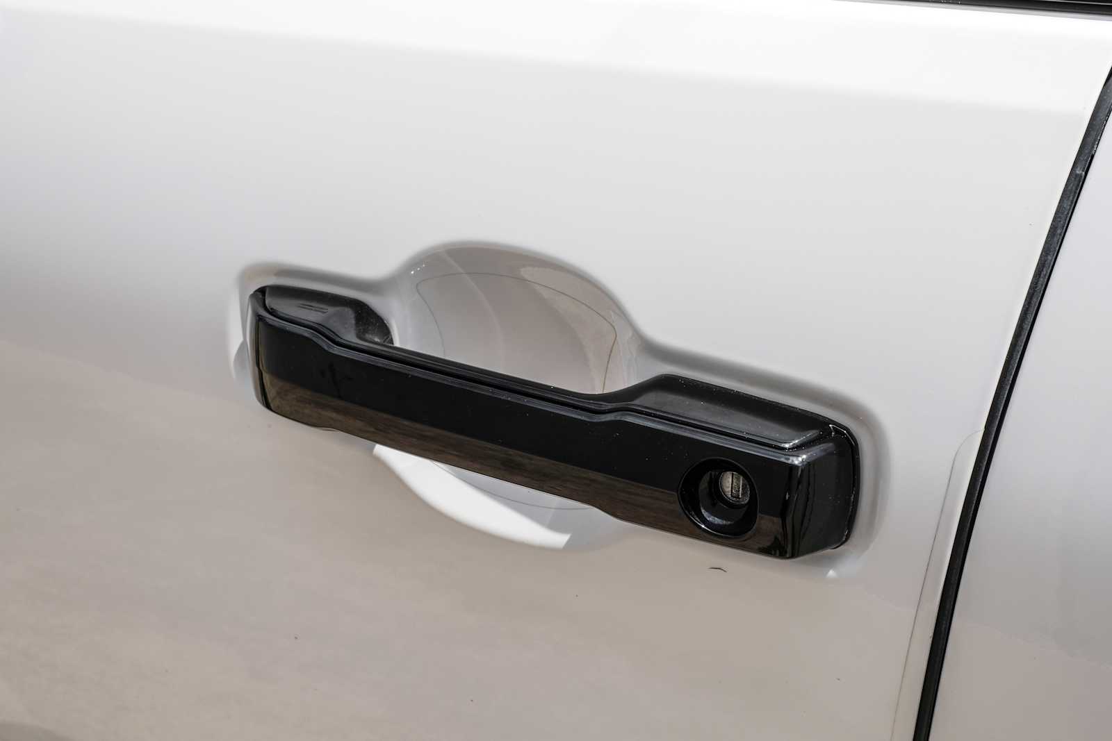 2025 Toyota Tacoma TRD Pro - Photo 42