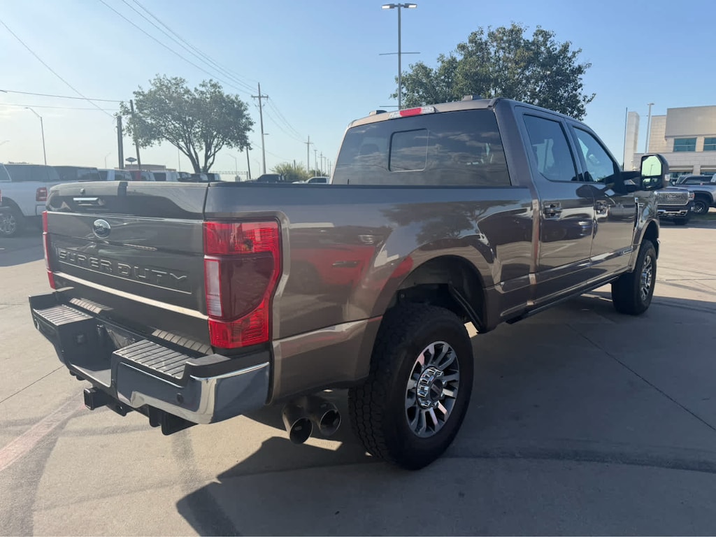 Used 2022 Ford Super Duty F-250 Pickup Lariat 4WD Crew Cab 6.75 Box Truck