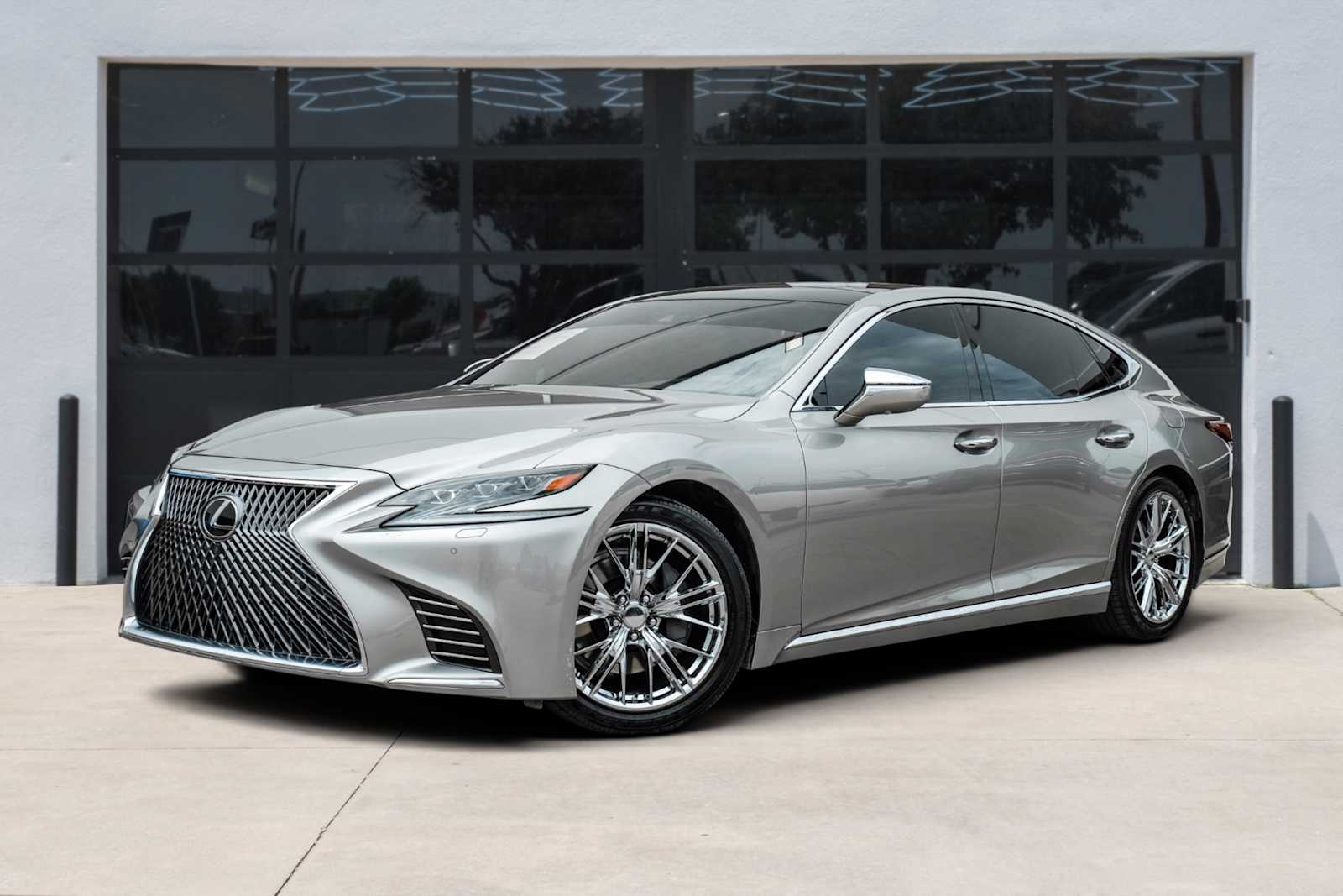 2019 Lexus LS 500 500 RWD's photo