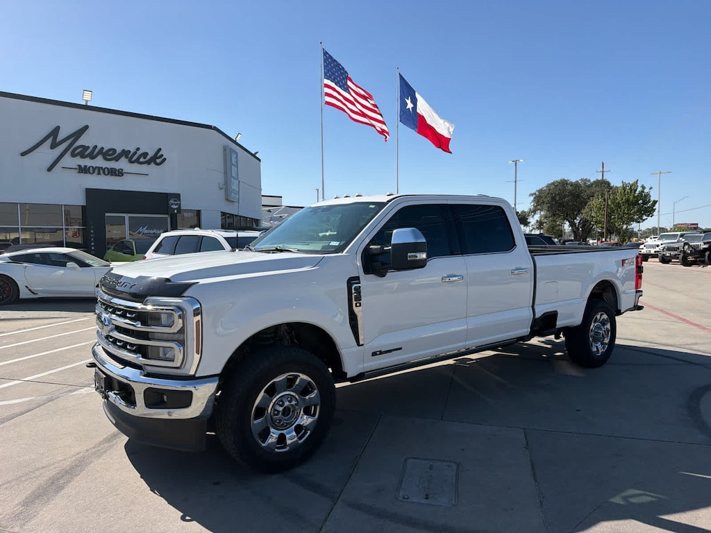 Used 2025 Ford Super Duty F-350 SRW Pickup Lariat 4WD Crew Cab 8 Box Truck