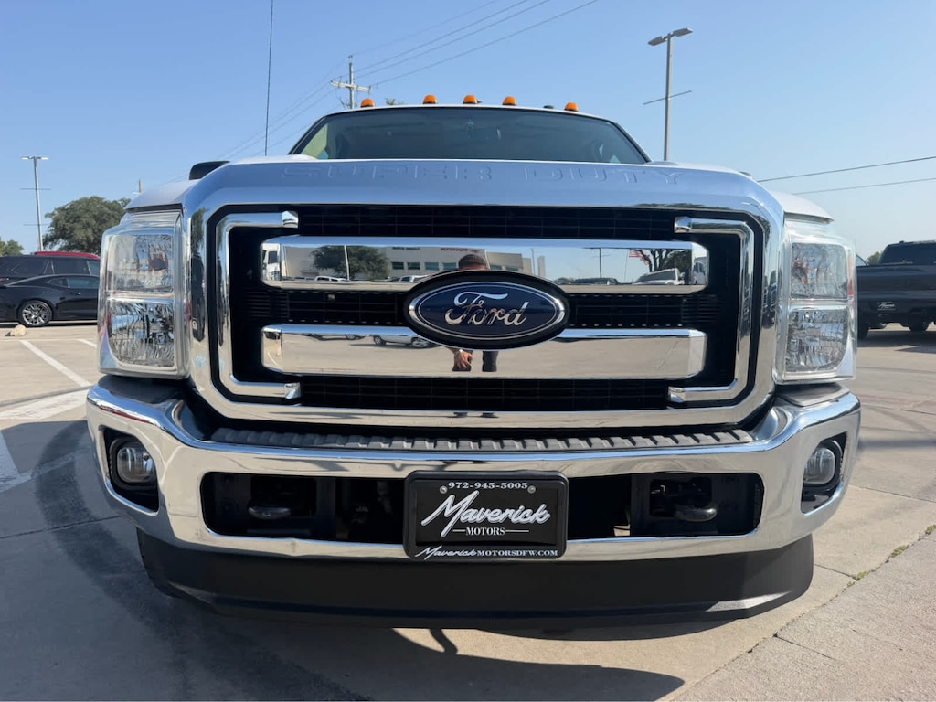Used 2015 Ford Super Duty F-350 DRW Pickup Lariat 4WD Crew Cab 172 Truck