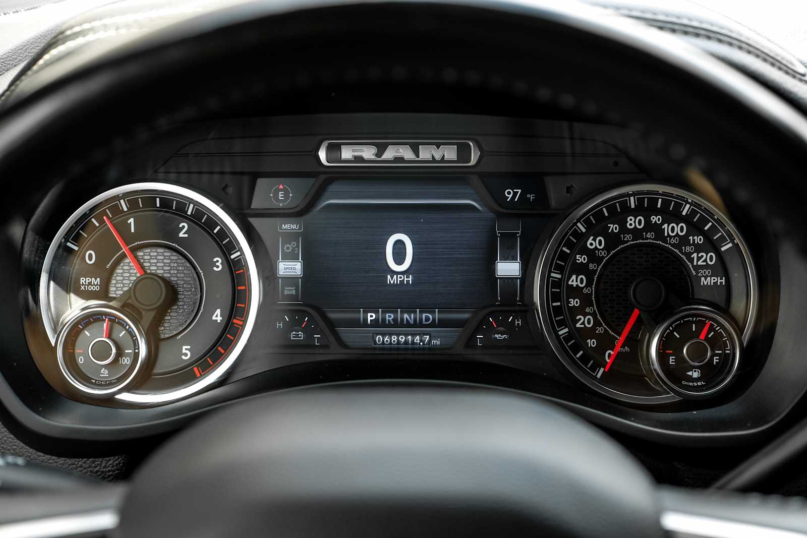 2024 RAM Ram 3500 Pickup Laramie - Photo 18