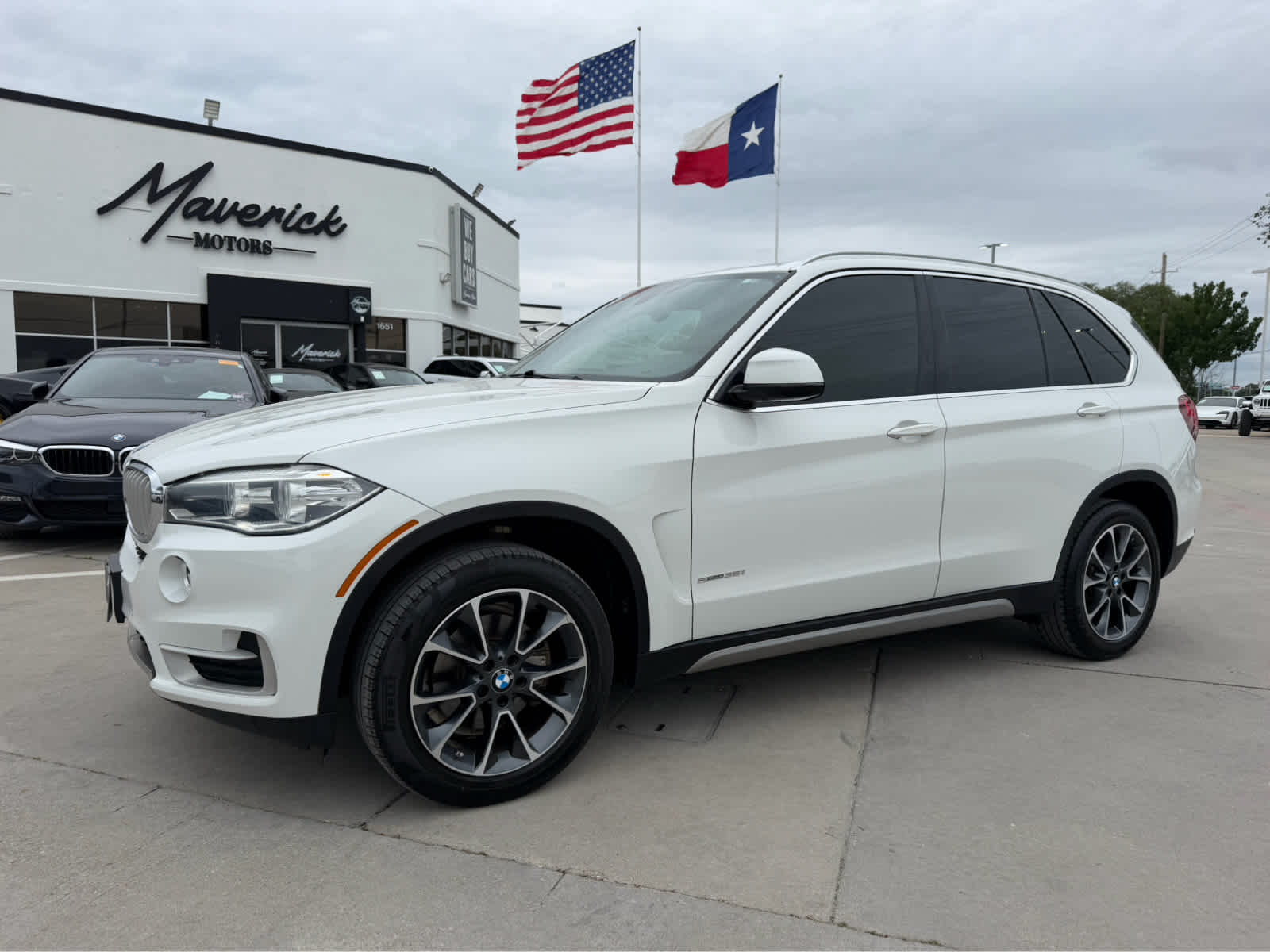 2018 BMW X5 sDrive35i's photo
