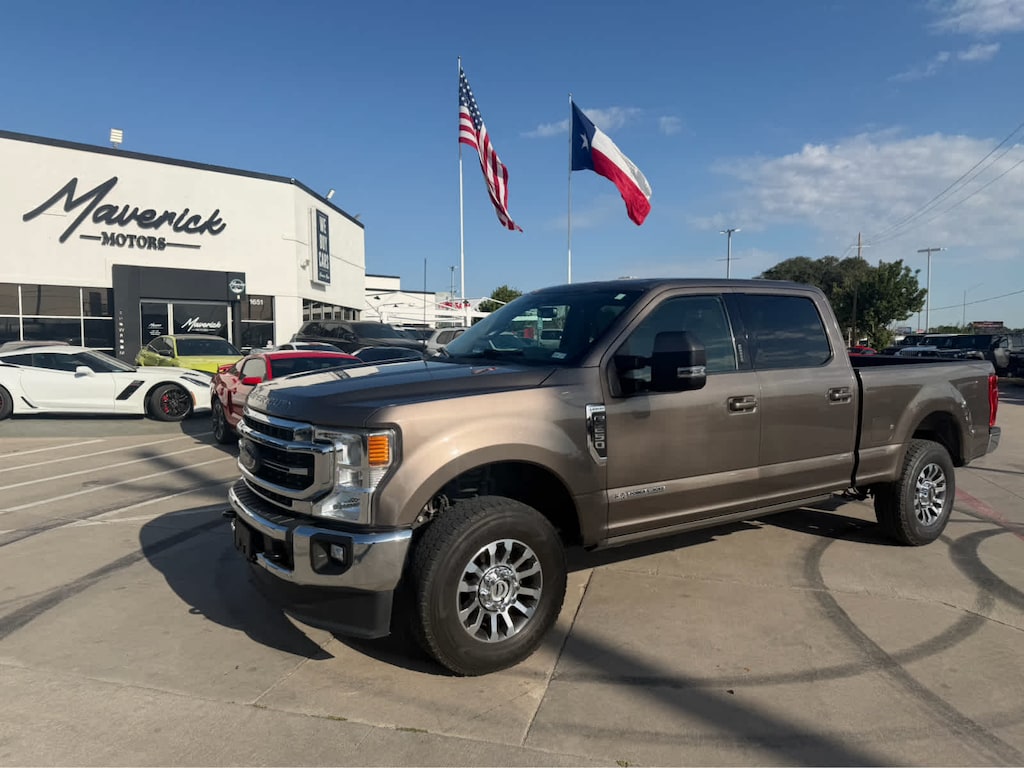 Used 2022 Ford Super Duty F-250 Pickup Lariat 4WD Crew Cab 6.75 Box Truck