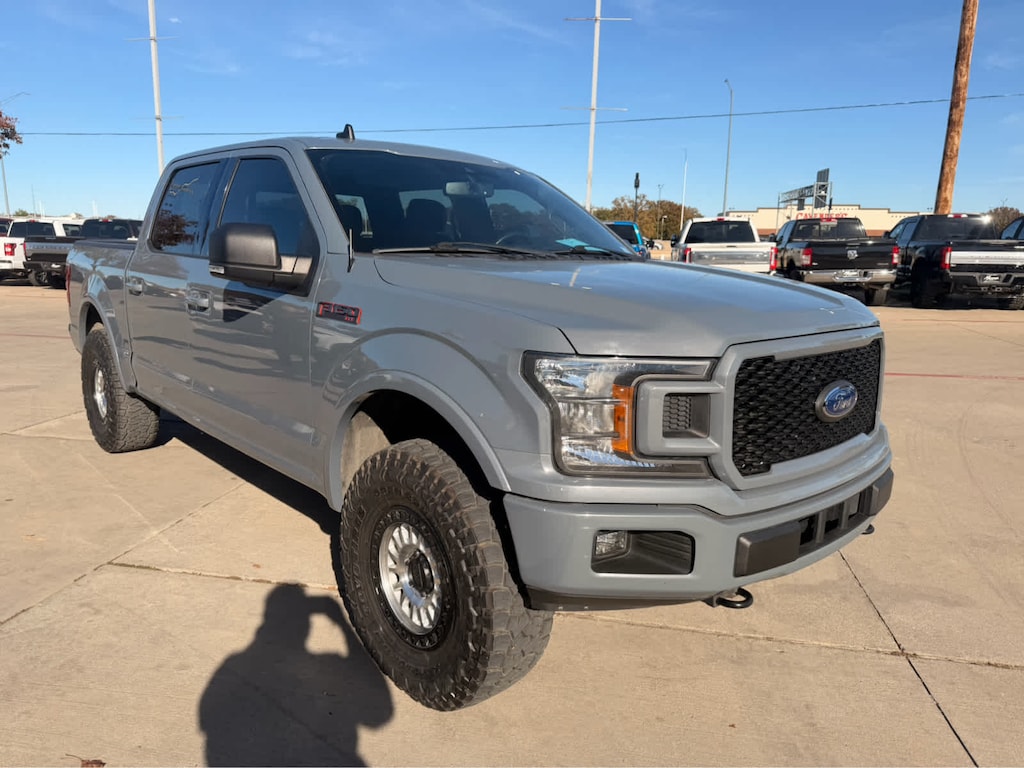 Used 2019 Ford F-150 XLT 4WD Supercrew 5.5 Box Truck