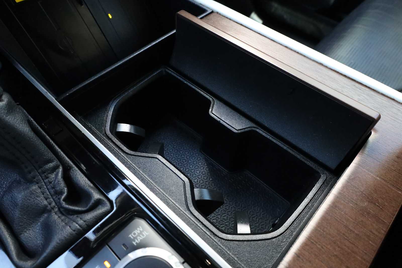 2022 Toyota Tundra Capstone - Photo 23