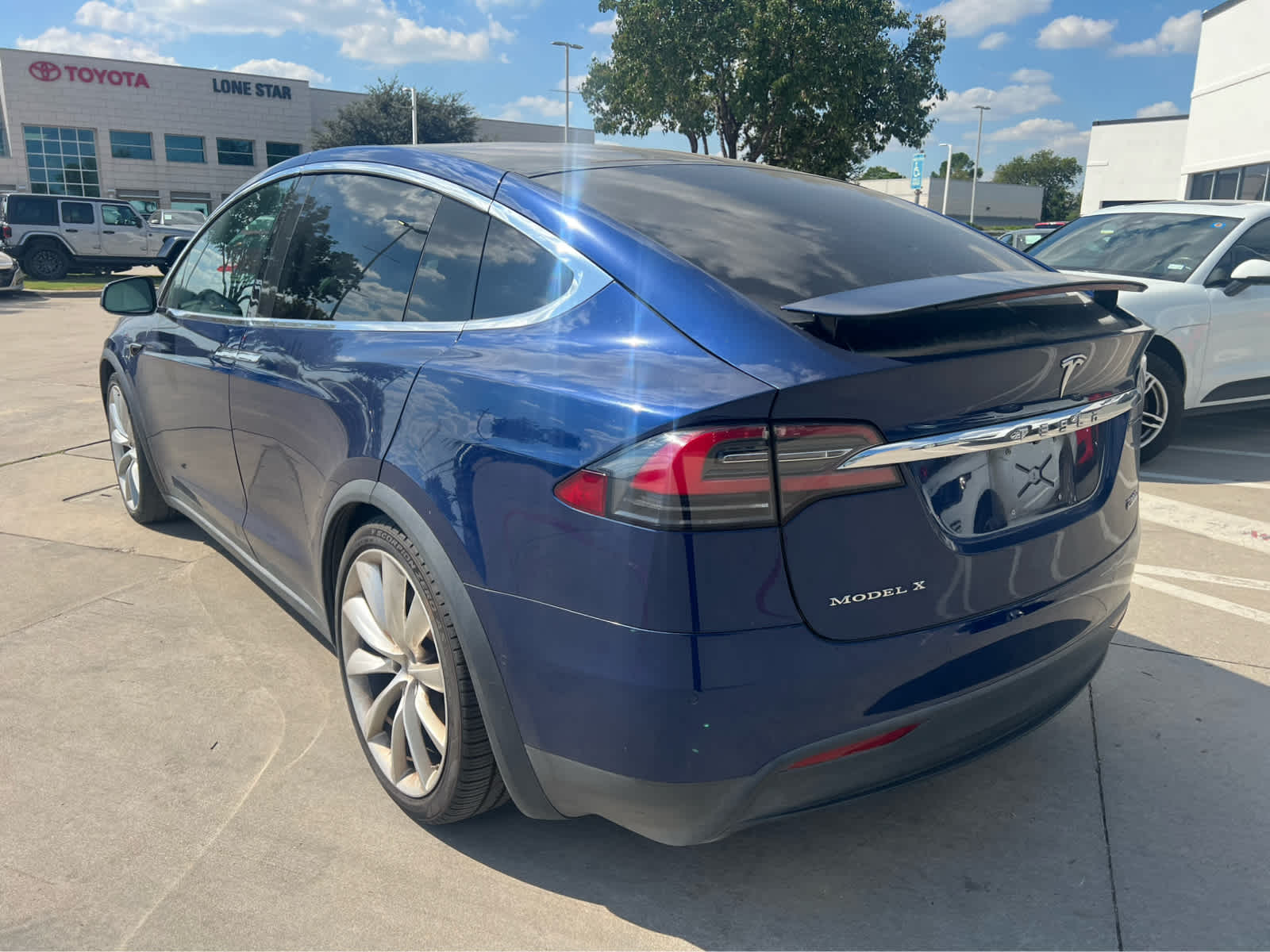 2017 Tesla Model X P100D photo 2