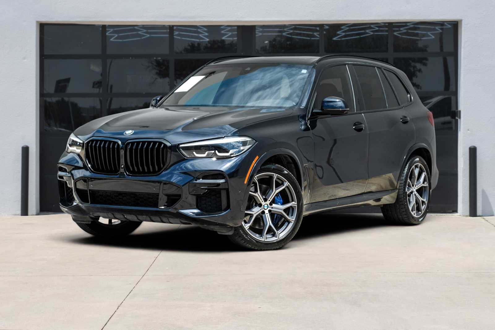 2022 BMW X5 sDrive40i's photo
