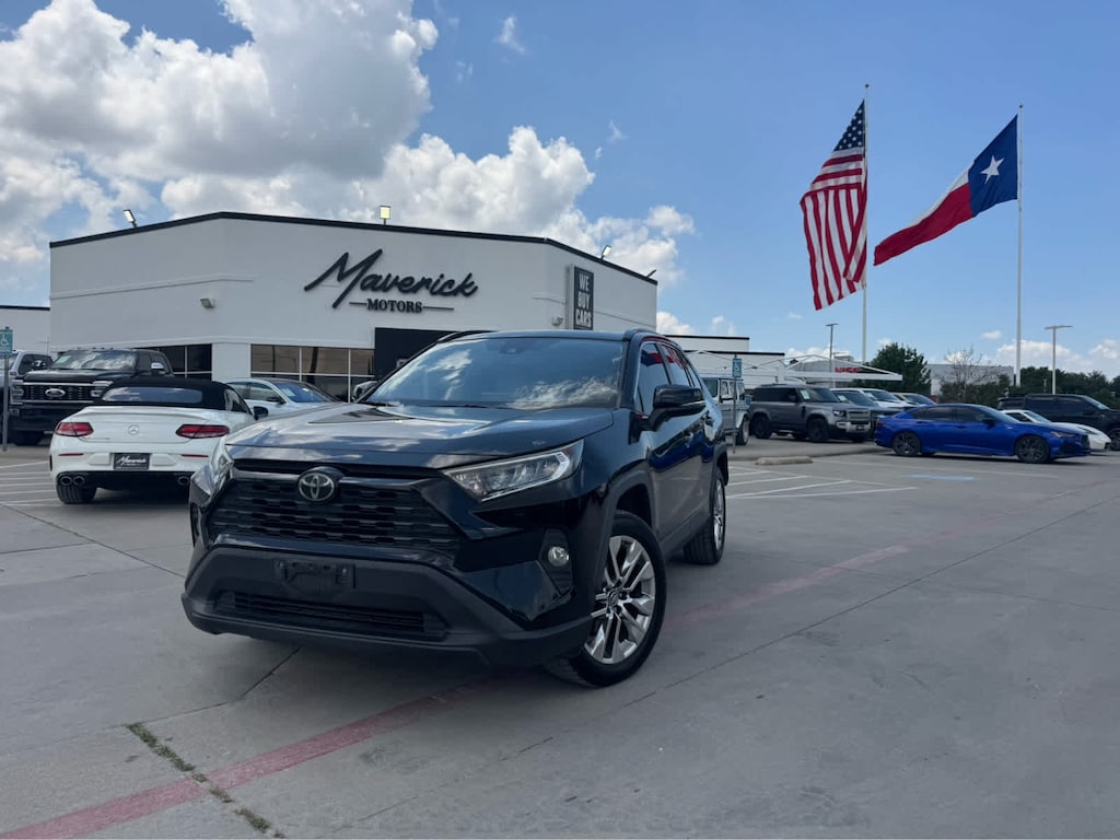 Used 2019 Toyota RAV4 XLE Premium SUV