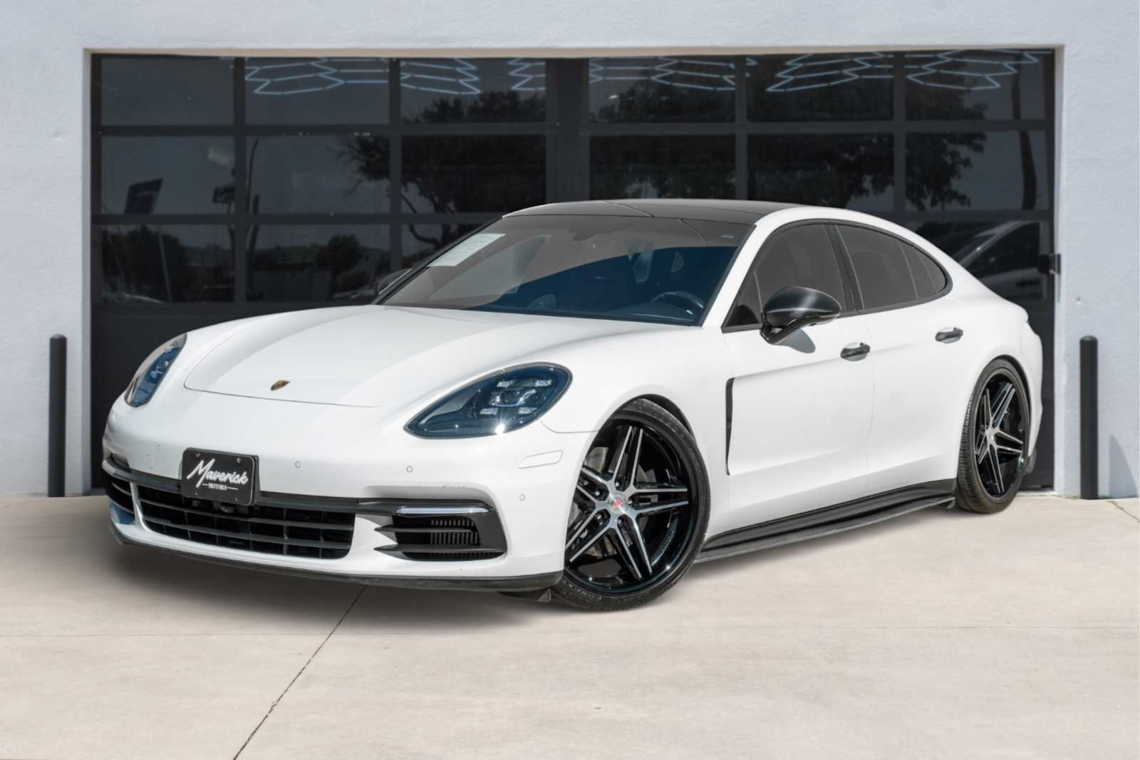 2018 Porsche Panamera 4S