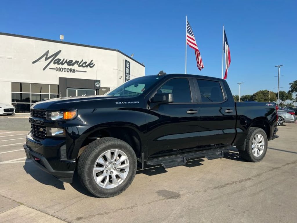 Used 2022 Chevrolet Silverado 1500 LTD Custom 4WD Crew Cab 157 4WD Crew Cab 157