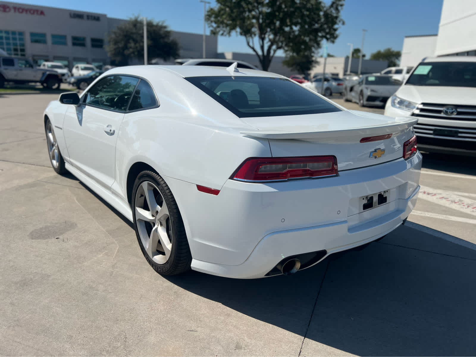 2015 Chevrolet Camaro SS photo 2