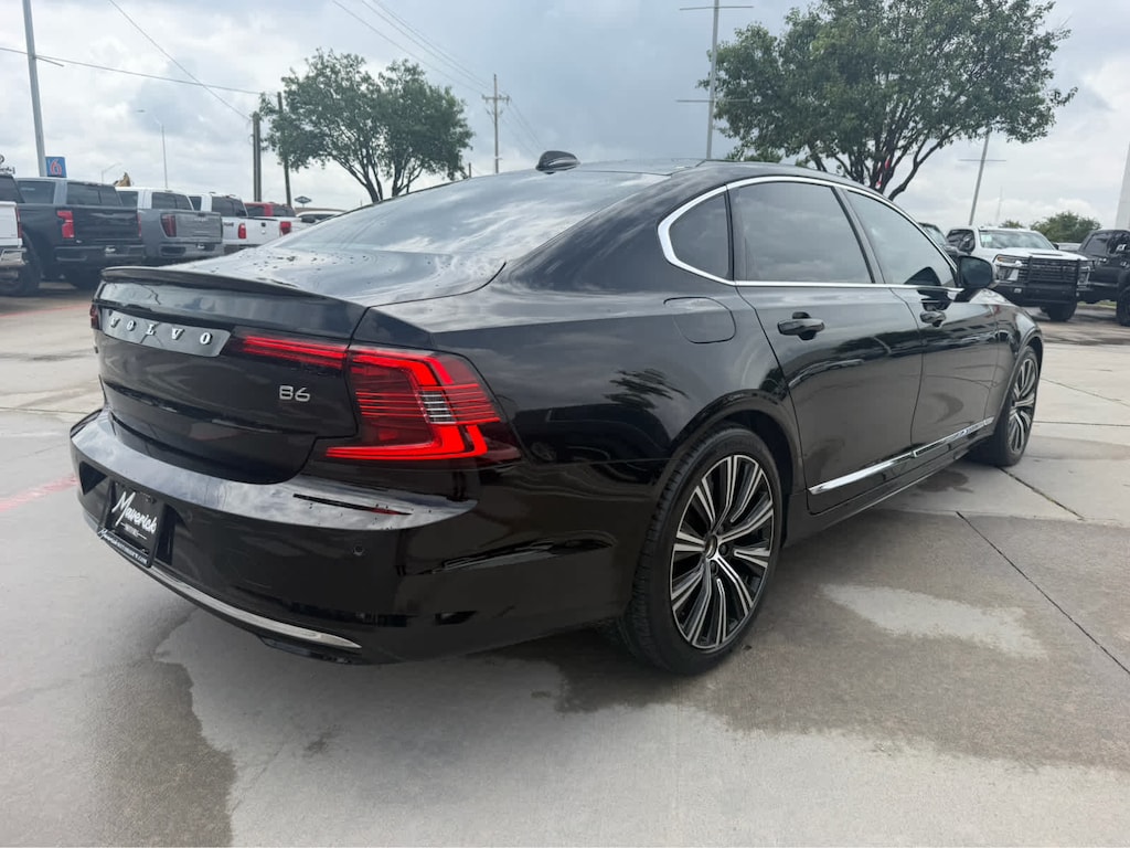 Used 2023 Volvo S90 Plus Sedan