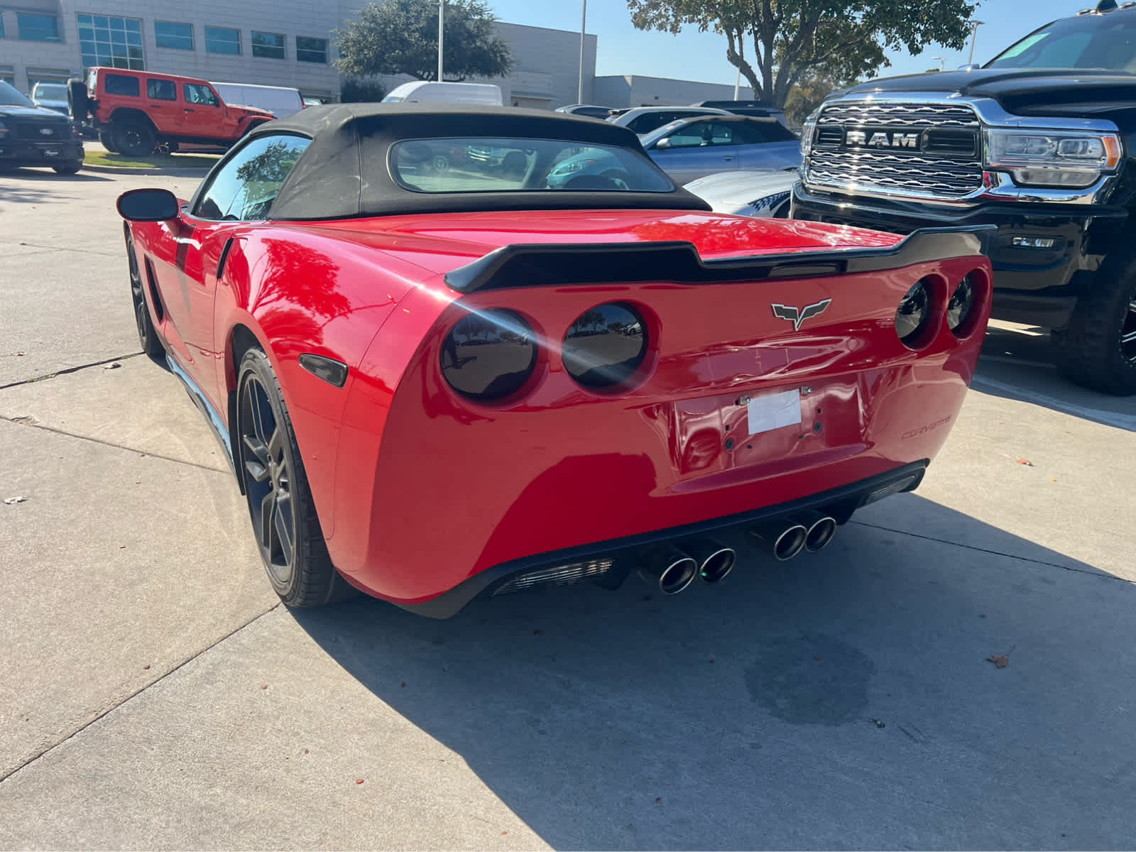 2006 Chevrolet Corvette photo 2