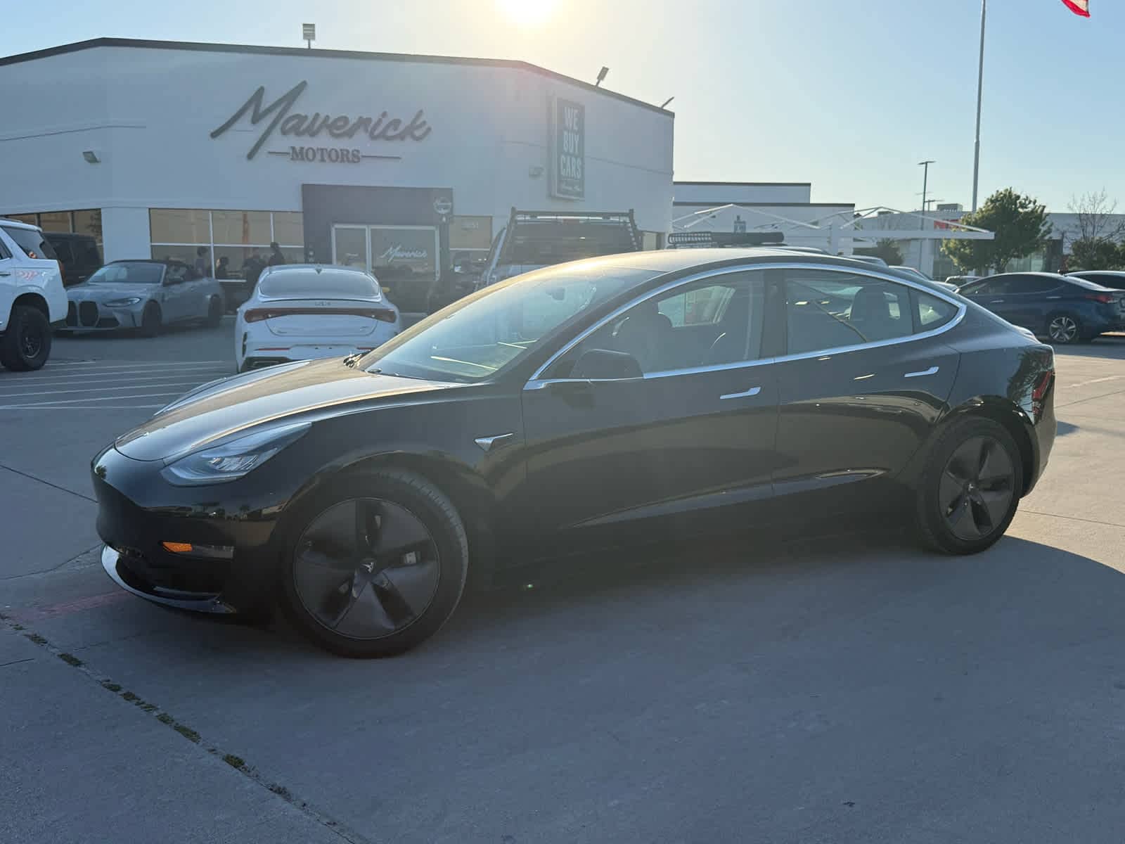 2019 Tesla Model 3 Standard Range Plus's photo