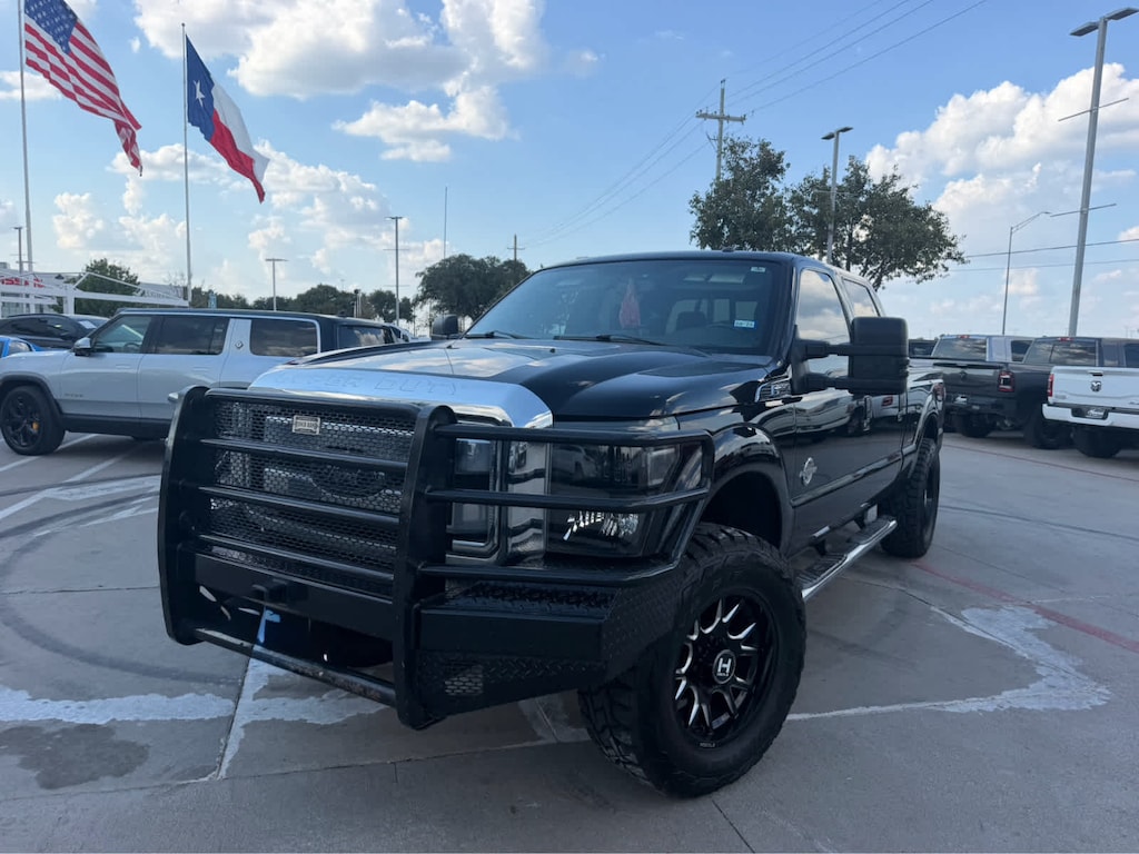 Used 2016 Ford Super Duty F-250 Pickup Lariat 4WD Crew Cab 172 Truck