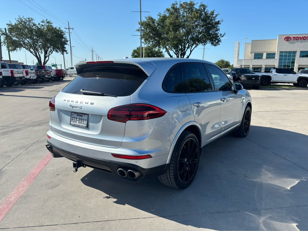 Used 2017 Porsche Cayenne S E-Hybrid SUV