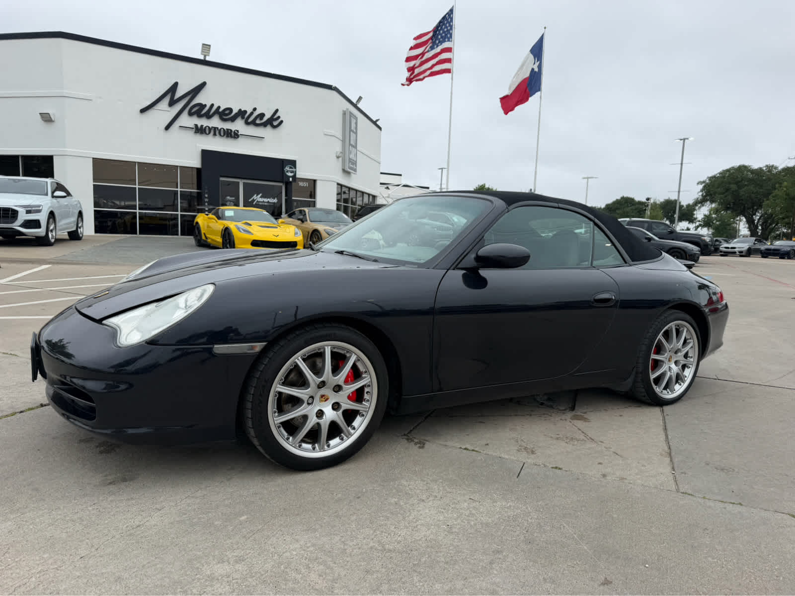 2002 Porsche 911 Carrera 4 Cabriolet's photo